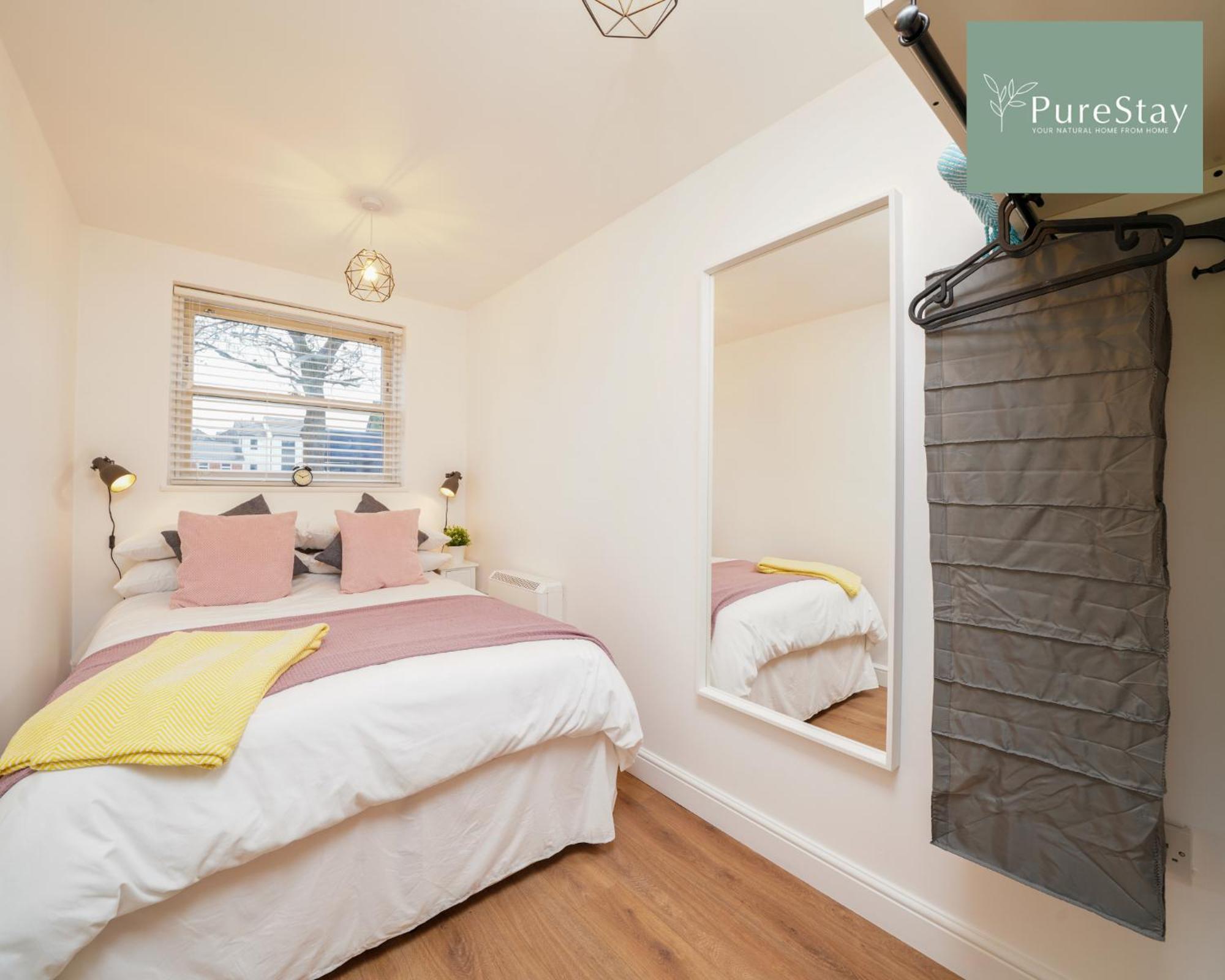 Stunning Two Bed Leamington Apartment With Free Wifi By Purestay Short Lets & Serviced Accommodation Eksteriør bilde