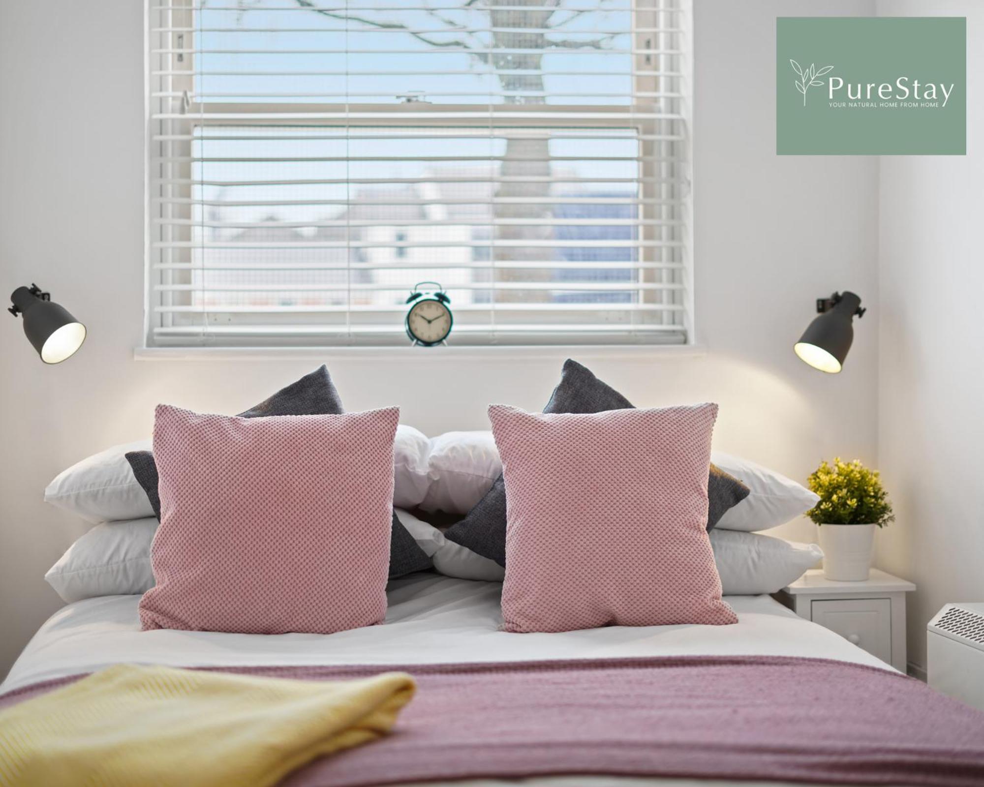 Stunning Two Bed Leamington Apartment With Free Wifi By Purestay Short Lets & Serviced Accommodation Eksteriør bilde