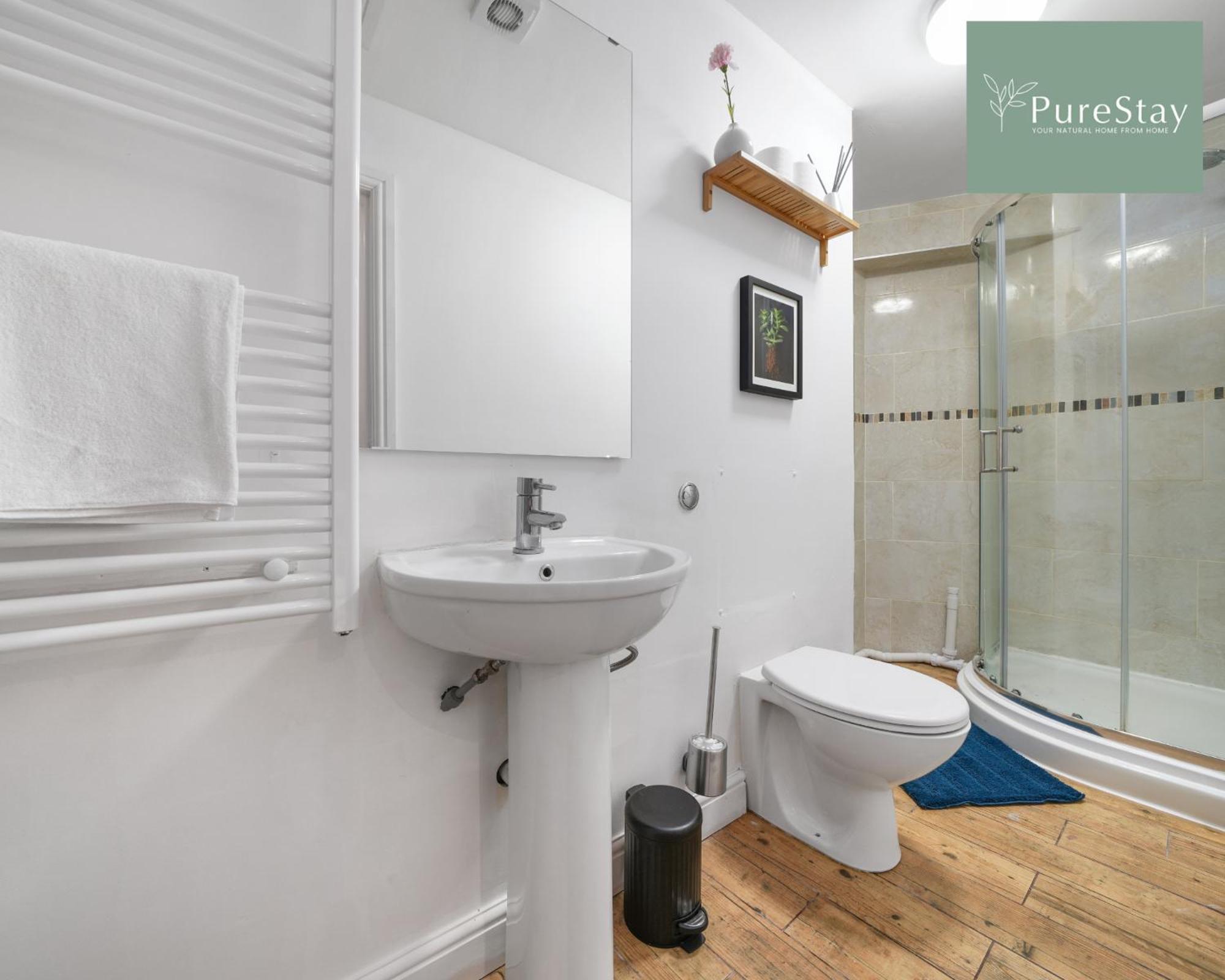 Stunning Two Bed Leamington Apartment With Free Wifi By Purestay Short Lets & Serviced Accommodation Eksteriør bilde